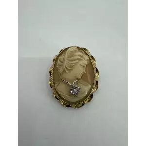 Brooch